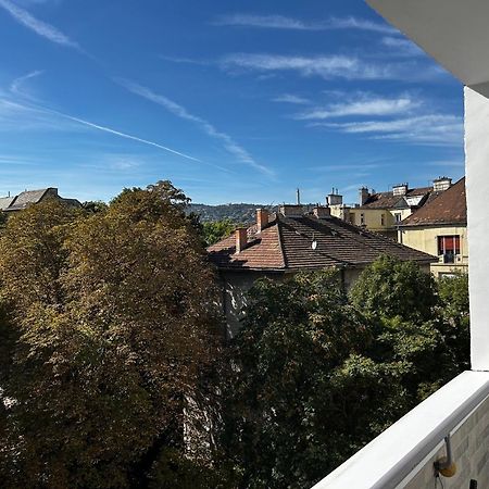 Elegant Escape By Buda Castle For Pleasure Seekers Budapesta Exterior foto