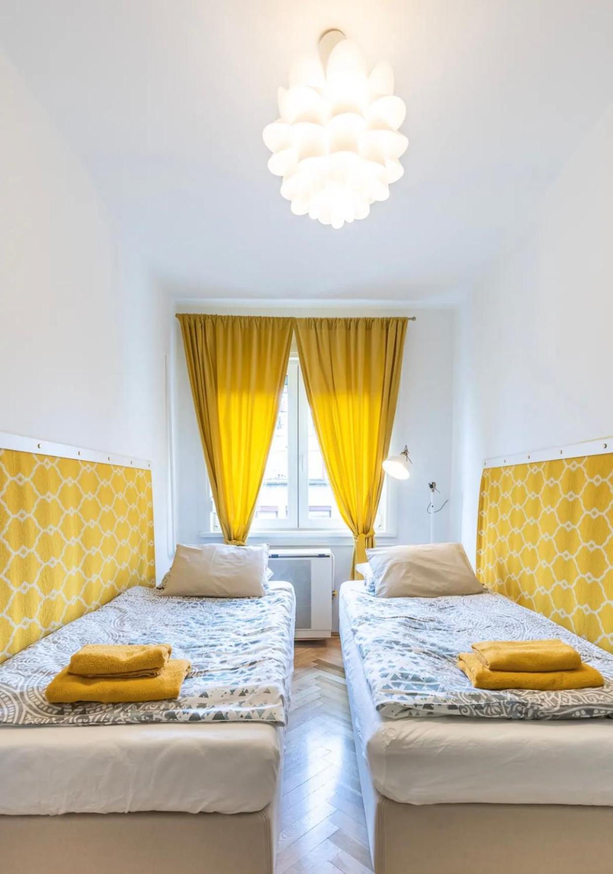 Elegant Escape By Buda Castle For Pleasure Seekers Budapesta Exterior foto